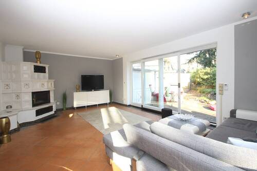 … gemütlichem Ofen gegen kalte Tage - 