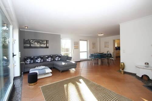 … hier ist der Zugang zur Süd-West-Terrasse - 