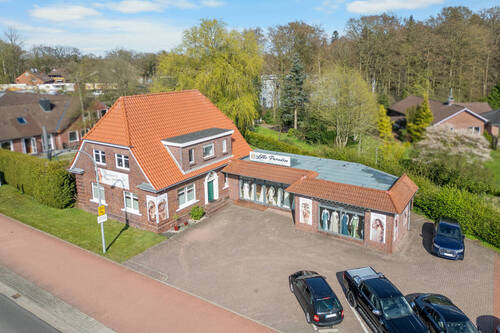 Aussenansicht - Mehrfamilienhaus, Wohnhaus zum Kaufen in Aurich