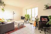 Wohnzimmer - 2 Zimmer Etagenwohnung zum Kaufen in Magdeburg