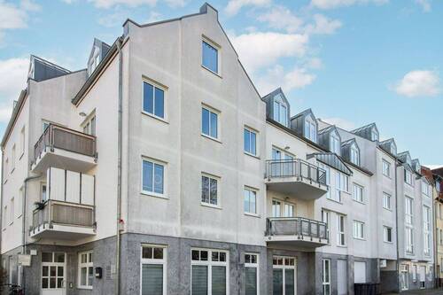 Außenansicht straßenseitig - 