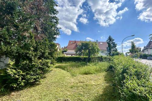 Gartenanteil Richtung Weilimdorf-Zentrum - Einfamilienhaus mit 66,80 m² in Stuttgart zum Kaufen