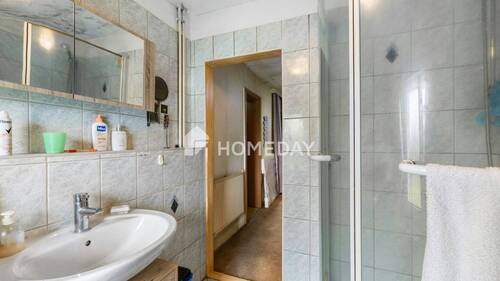 1. OG Badezimmer 2 - 