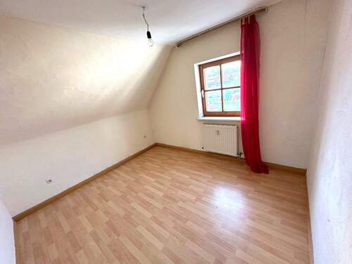 Zimmer - 2 Zimmer Etagenwohnung zum Kaufen in Offingen