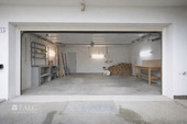 Garage - 