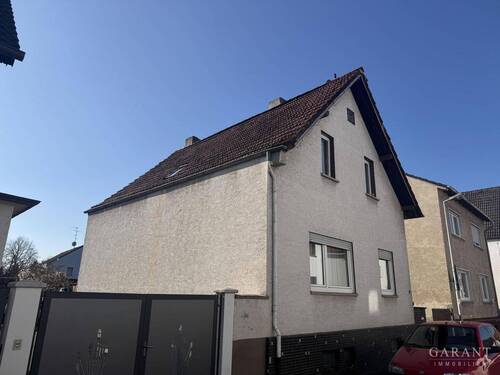 Nord Seite - 7 Zimmer Einfamilienhaus in Messel