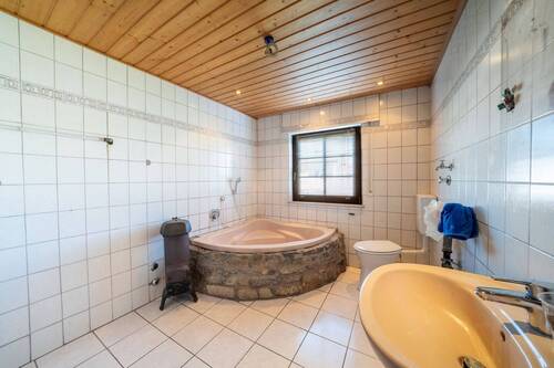 Bad Erdgeschoss - 