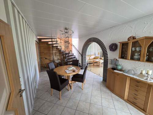 Flur/Esszimmer unten - 