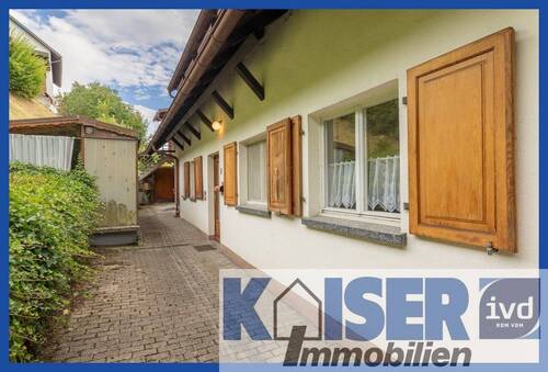 Außenaufnahme (1) - Familienhaus mit viel Platz in Eschbach