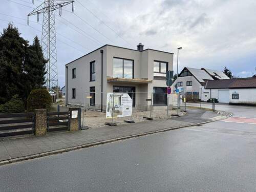 Bild 3 - 5 Zimmer Einfamilienhaus in Wendelstein