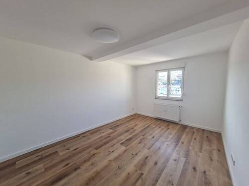 Schlafzimmer - Bild 1.jpg - 