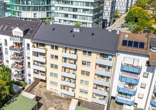 Rückseite des Hauses - MUTZHAS - City-Mehrfamilienhaus mit 19 Einheiten und Ausbaureserve