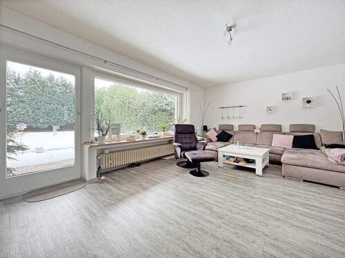 Wohnzimmer - Einfamilienhaus mit 177,50 m&sup2; in Lübbecke zum Kaufen