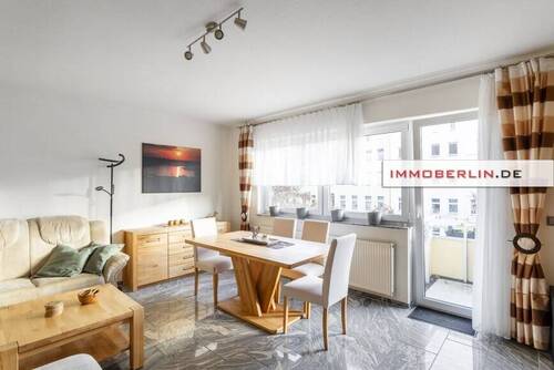 3 - 2 Zimmer Etagenwohnung in Berlin