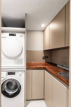 Hauswirtschaftsraum. - Etagenwohnung mit 96,00 m&sup2; in München zum Kaufen