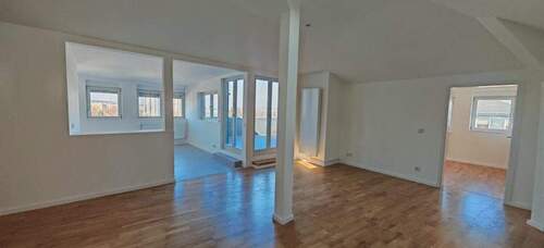 Wohnen 3 - 5 Zimmer Etagenwohnung in Dresden