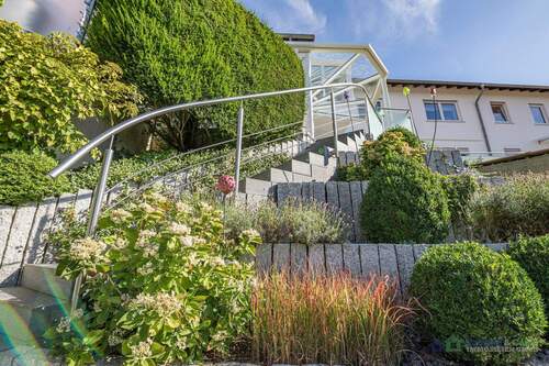 Außenbereich - 6 Zimmer Einfamilienhaus in Wackernheim