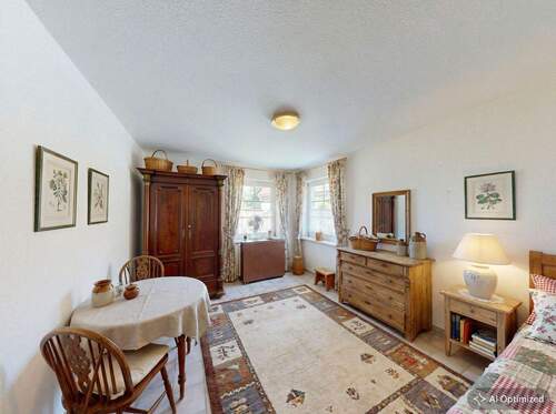 [KI-optimiertes Foto] Gäste- oder Arbeitszimmer im Erdgeschoss - 