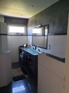 Waschtisch im Duschbad - 