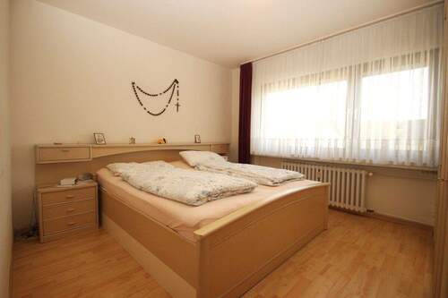 Elternschlafzimmer... - 