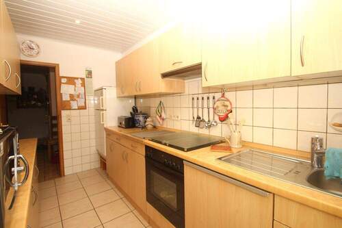 Die Küche mit direktem… - 