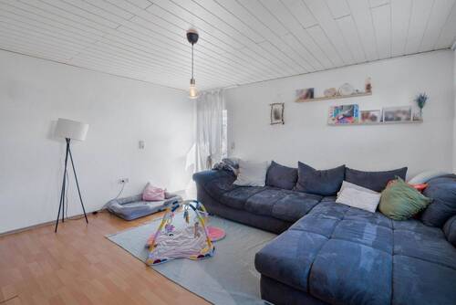 Wohnzimmer - 5 Zimmer Doppelhaushälfte in Allmendingen
