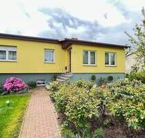 Einfamilienhaus mit Gewächshaus, Hühnerstall, Obstbäumen und Garten in idyllischer ländlicher Lage - Schwasdorf Remlin