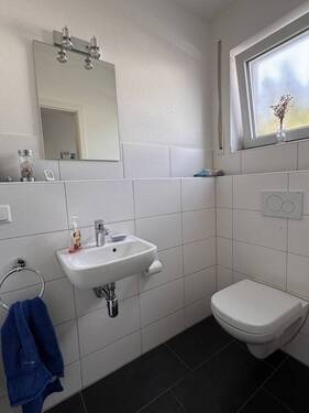 Gäste-WC - 5 Zimmer Doppelhaushälfte in Aschheim