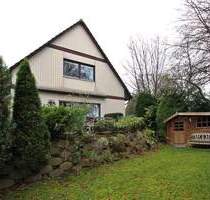 Familiengerechtes Einfamilienhaus in ruhiger Wohnstraße von Poppenbüttel - Hamburg-Poppenbüttel