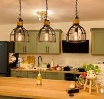 Stilvolle 4-Zimmer-Wohnung mit großem Balkon in toller Lage - Fürth Stadeln