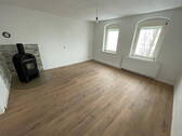 Wohnzimmer - 2 Zimmer Etagenwohnung zur Miete in Zehren
