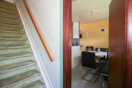 Bild 2 - 5 Zimmer Einfamilienhaus zum Kaufen in Grevenbroich / Wevelinghoven