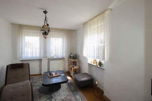 Schlafzimmer - Einfamilienhaus mit 183,10 m&sup2; in Laufersweiler zum Kaufen