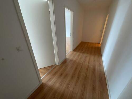 Wohnungsflur - 1 Zimmer Etagenwohnung zur Miete in Lübeck