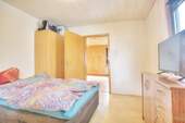 Schlafzimmer EG - 