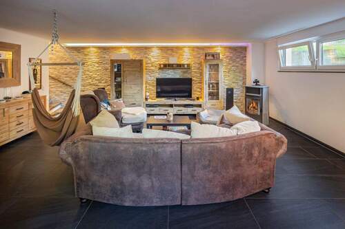 Wohnzimmer Anbau - Einfamilienhaus mit 256,70 m&sup2; in Essen zum Kaufen