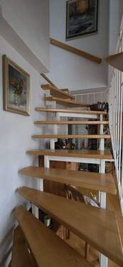 Moderner Treppenaufgang - 