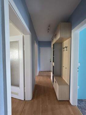 Flur - 3 Zimmer Etagenwohnung zum Kaufen in Nürnberg