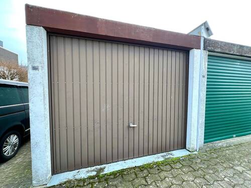 Garage - 