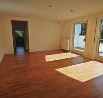 Lichtdurchflutete 3-Zimmer-Wohnung mit Loggia - Waltershausen