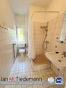 Whg. Nr. 24 EG links Tageslichtduschbad - 