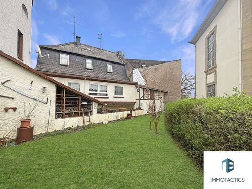 Garten - Viel Platz für Ihre Zukunft - vielseitige Immobilie mit Entwicklungsspielraum