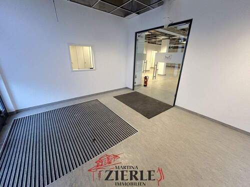 10 Empfangsbereich - 