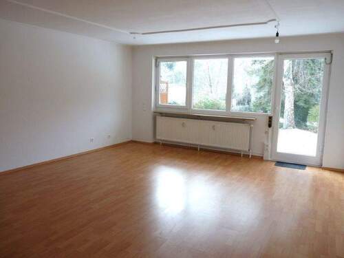 Wohnzimmer - 2 Zimmer Etagenwohnung in Berlin