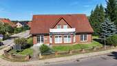 Außenansicht - 1 Zimmer Mehrfamilienhaus, Wohnhaus zum Kaufen in Güstrow