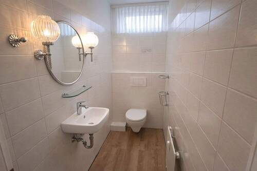 Gäste WC EG simuliert - 