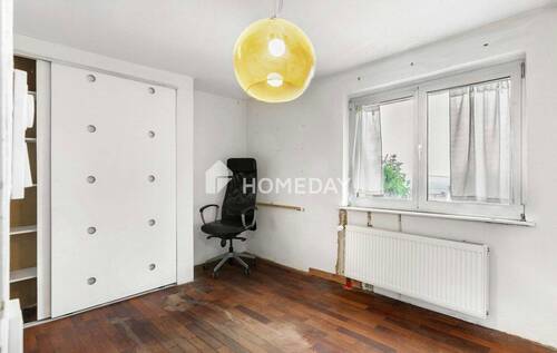 1. OG Schlafzimmer 1 1 - 