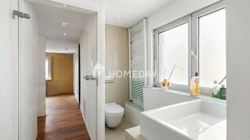 1. OG Badezimmer 2 - 