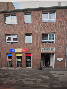 Hausansicht - Wohn Geschätshaus am BahnhofFußgängerzone