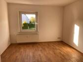 Wohnzimmer - 2 Zimmer Etagenwohnung in Oschersleben